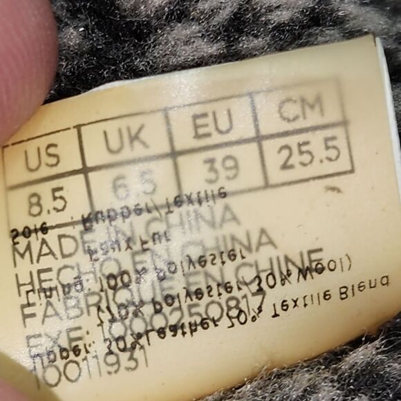 Toms Womens Nepal Aztec Gray Faux Fur Moccasin Boots Winter Boho Size 8.5 - Picture 5 of 7